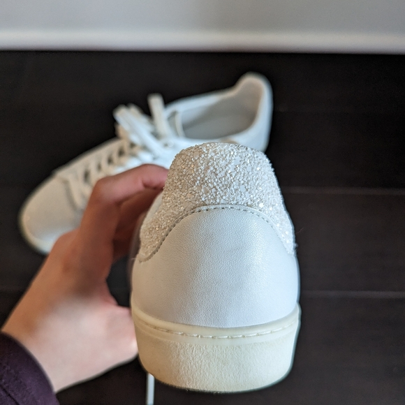Stuart Weitzman white glitter sneakers - Picture 4 of 7